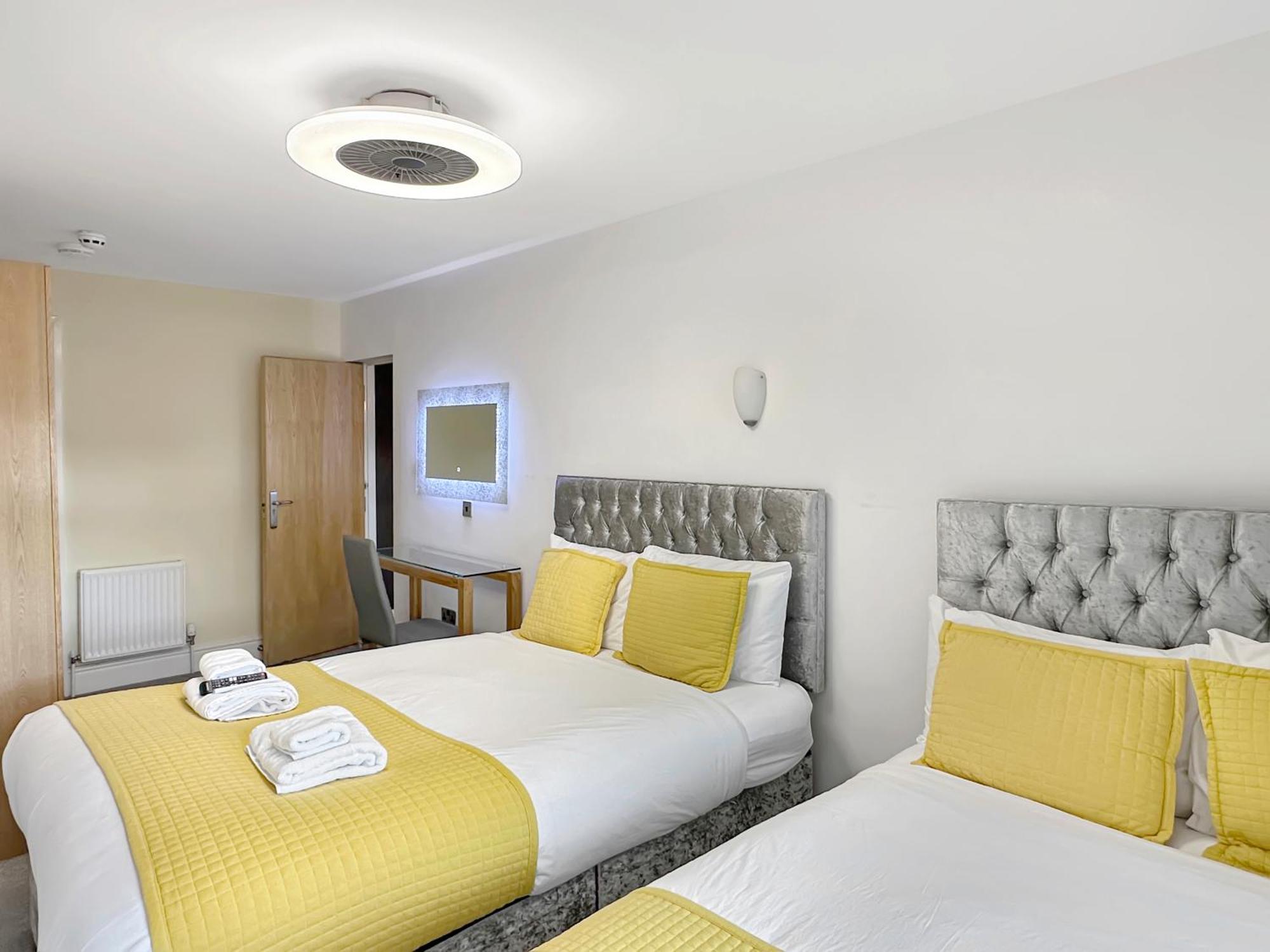 Granada Apartments Berkeley Блекпул Екстериор снимка
