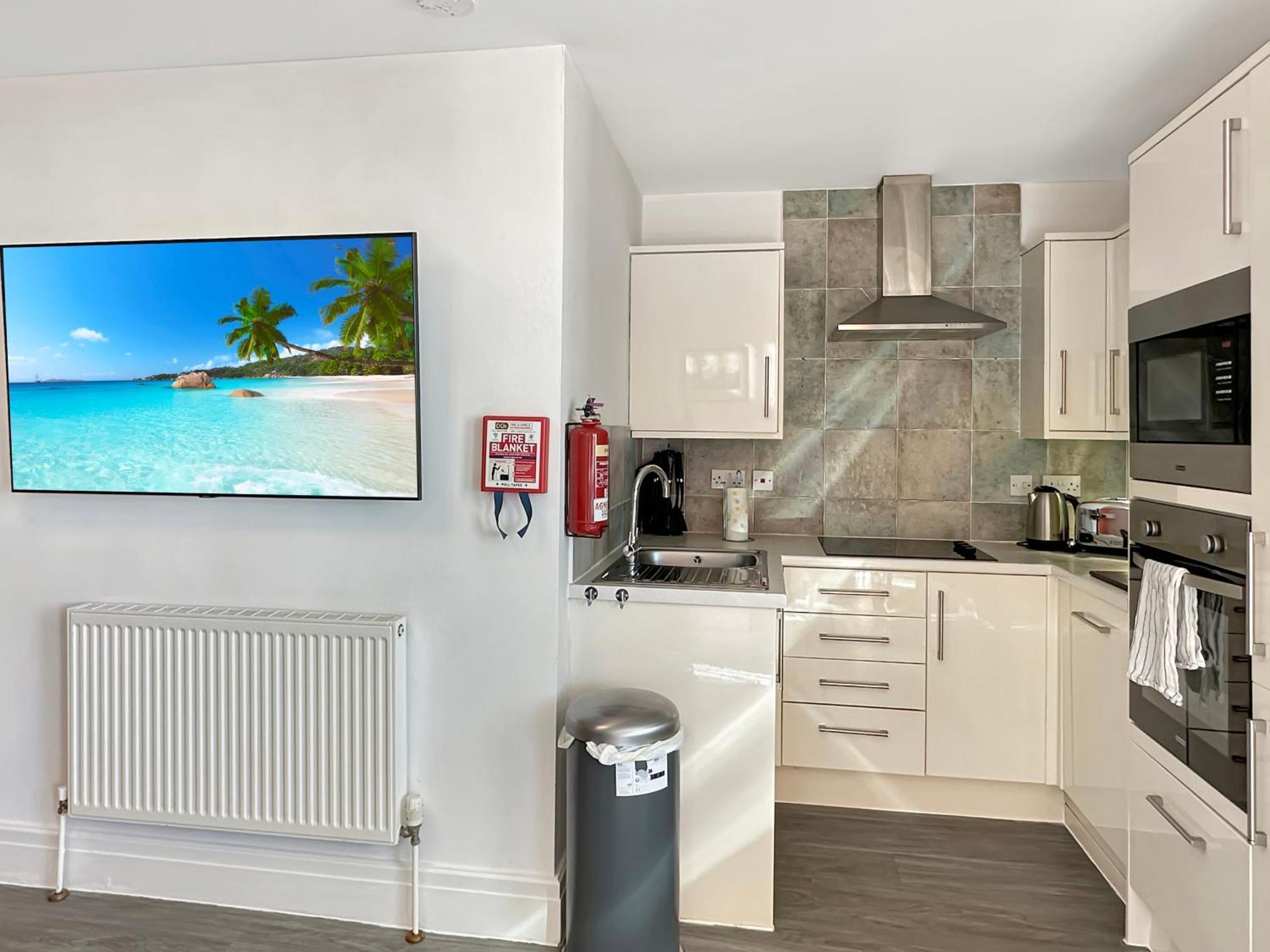 Granada Apartments Berkeley Блекпул Екстериор снимка