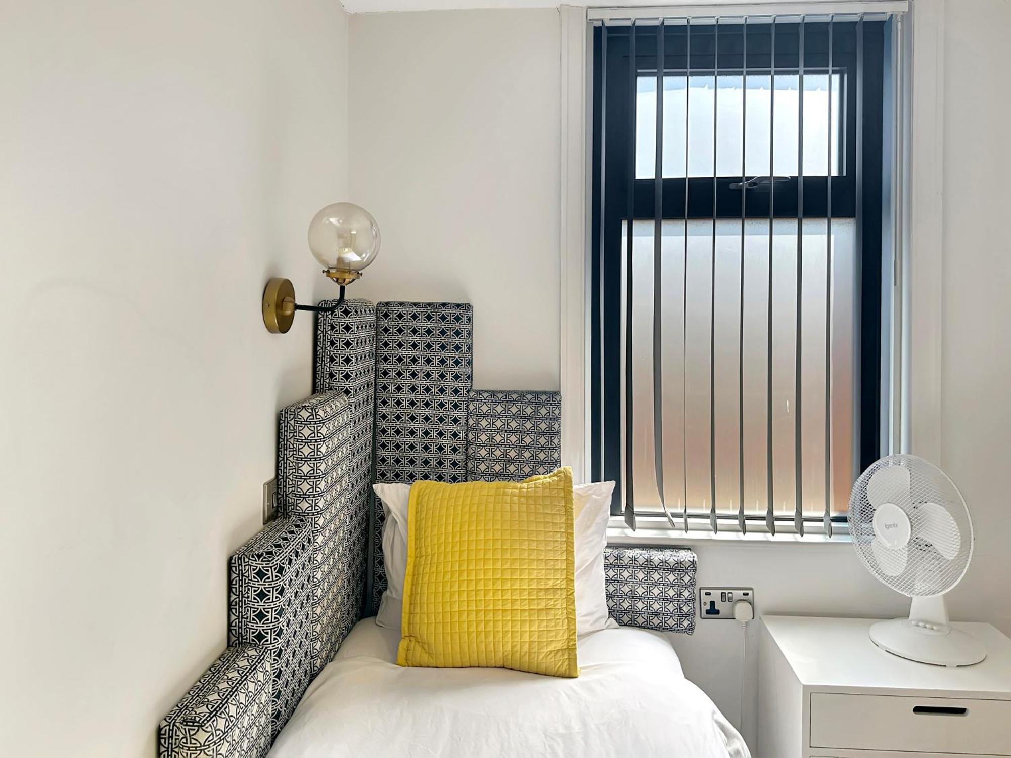 Granada Apartments Berkeley Блекпул Екстериор снимка