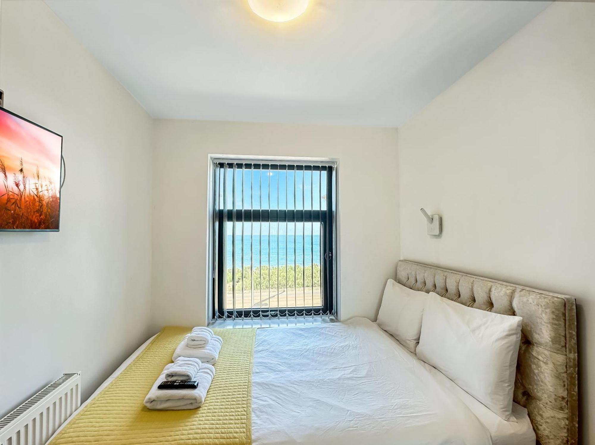 Granada Apartments Berkeley Блекпул Екстериор снимка