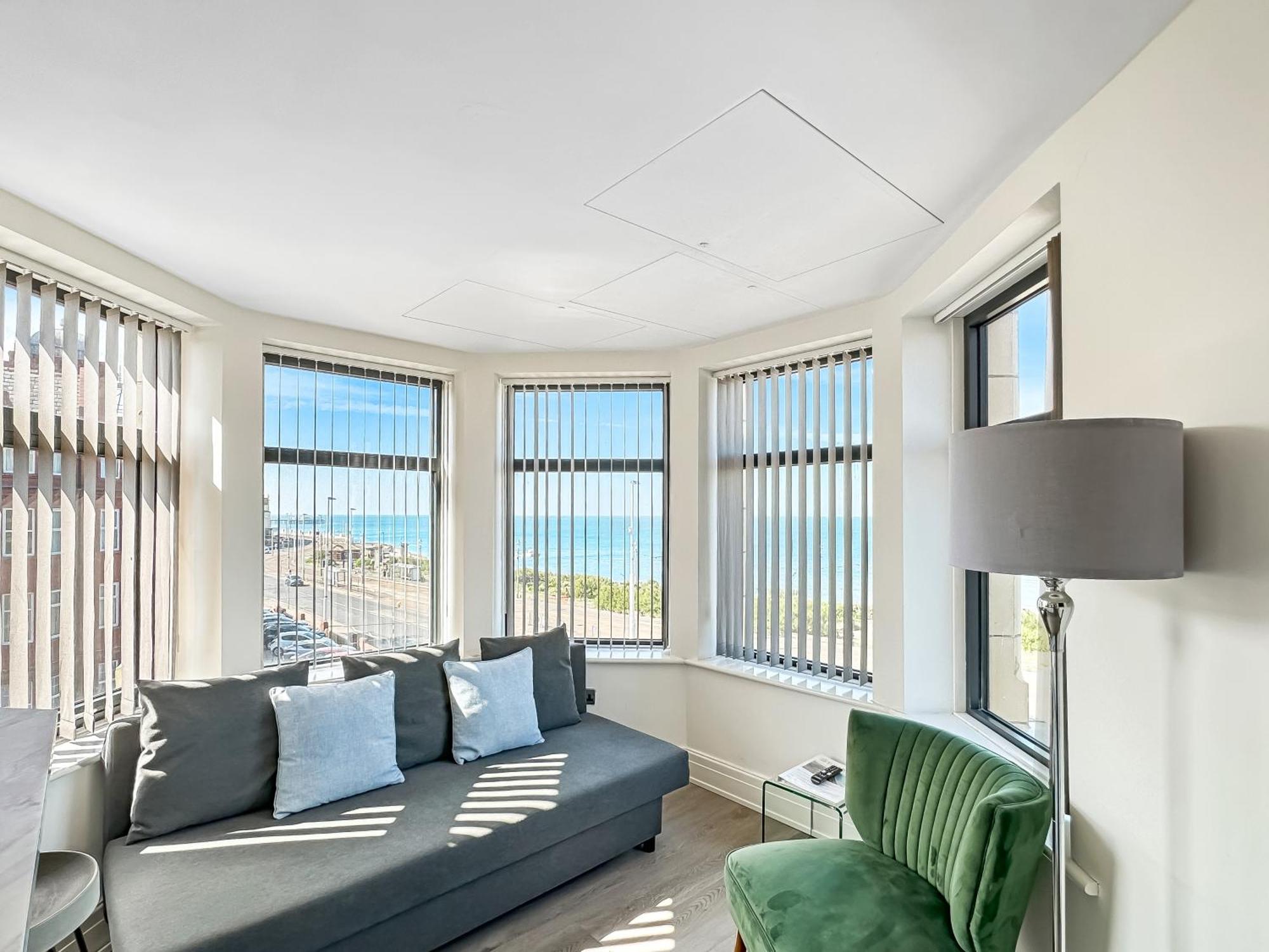 Granada Apartments Berkeley Блекпул Екстериор снимка