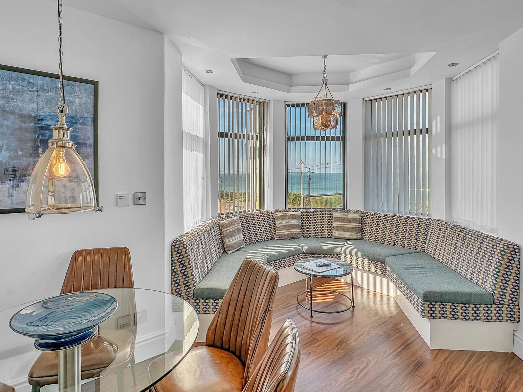 Granada Apartments Berkeley Блекпул Екстериор снимка